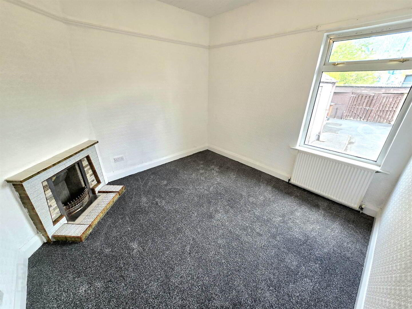 52 Ballinderry Road 6 of 13