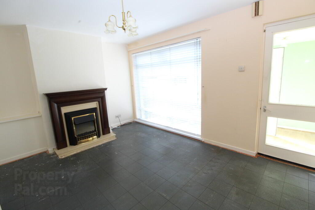 11 Parkmount Court 3 of 9