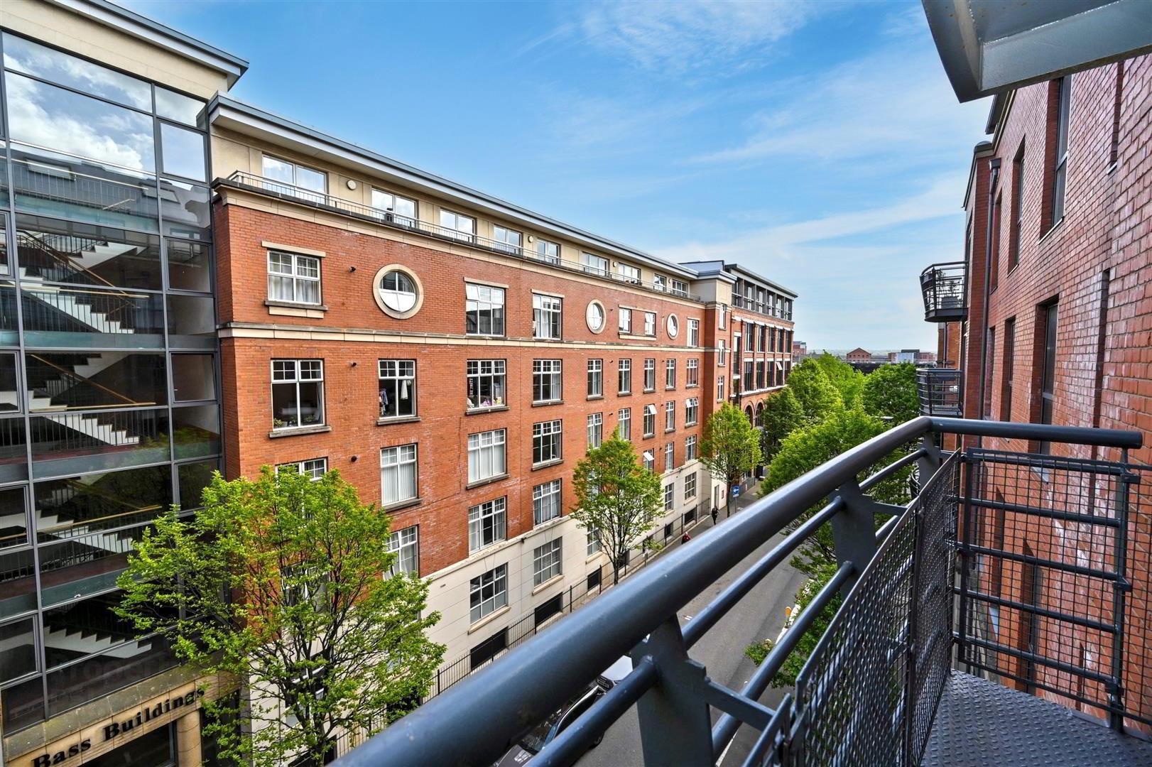 E7 Apartment Central Park, 33 Alfred Street 13 of 14