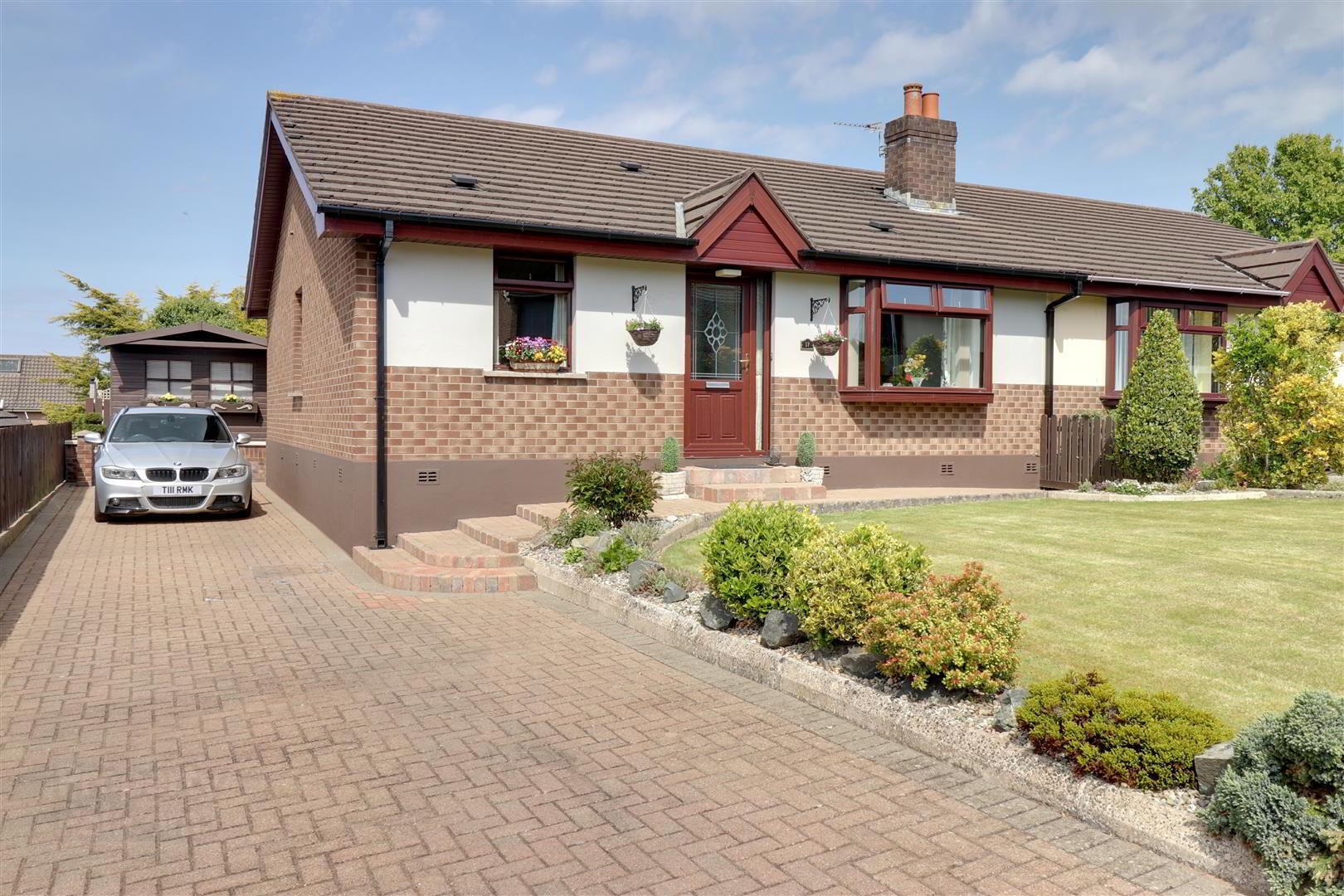 property description image