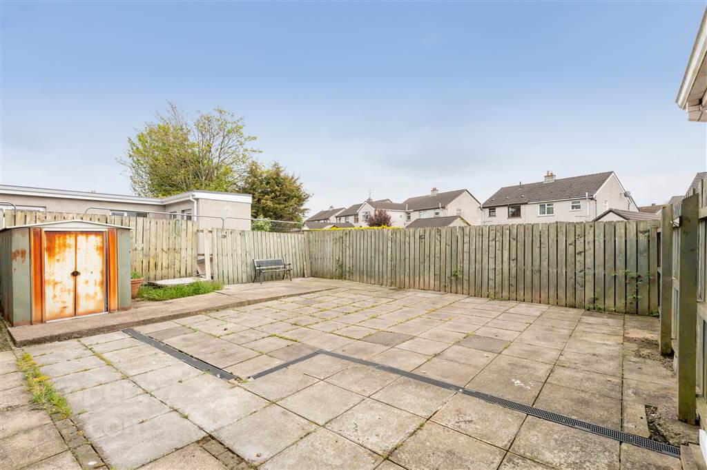 12 Fenaghy Heights 28 of 35