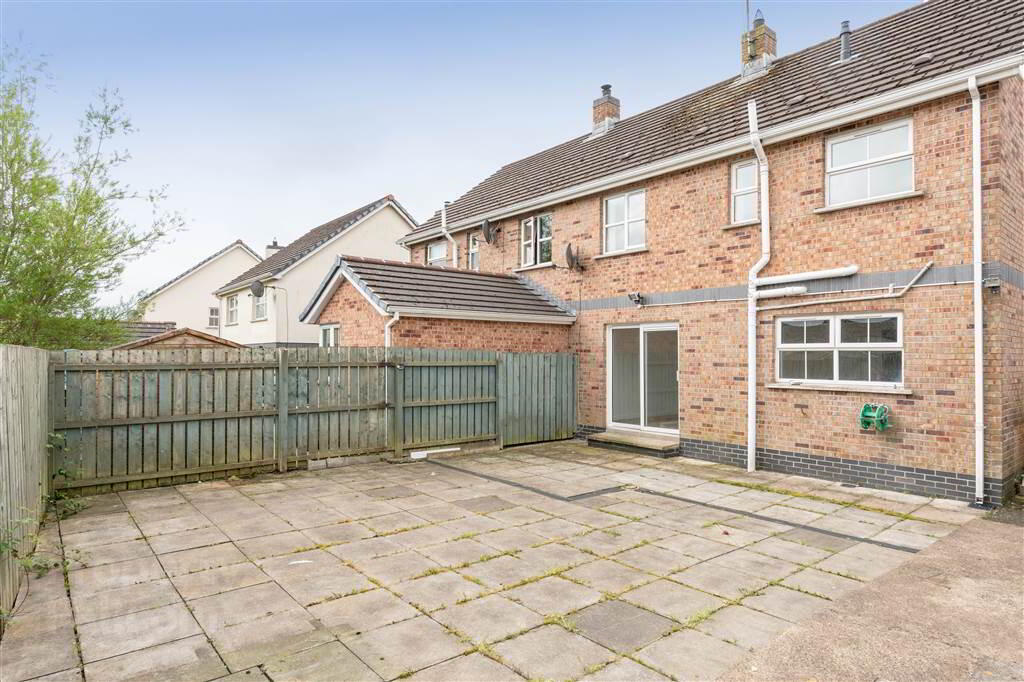 12 Fenaghy Heights 29 of 35