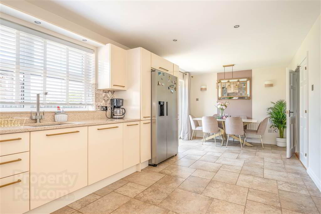 9 Rosses Avenue 18 of 53