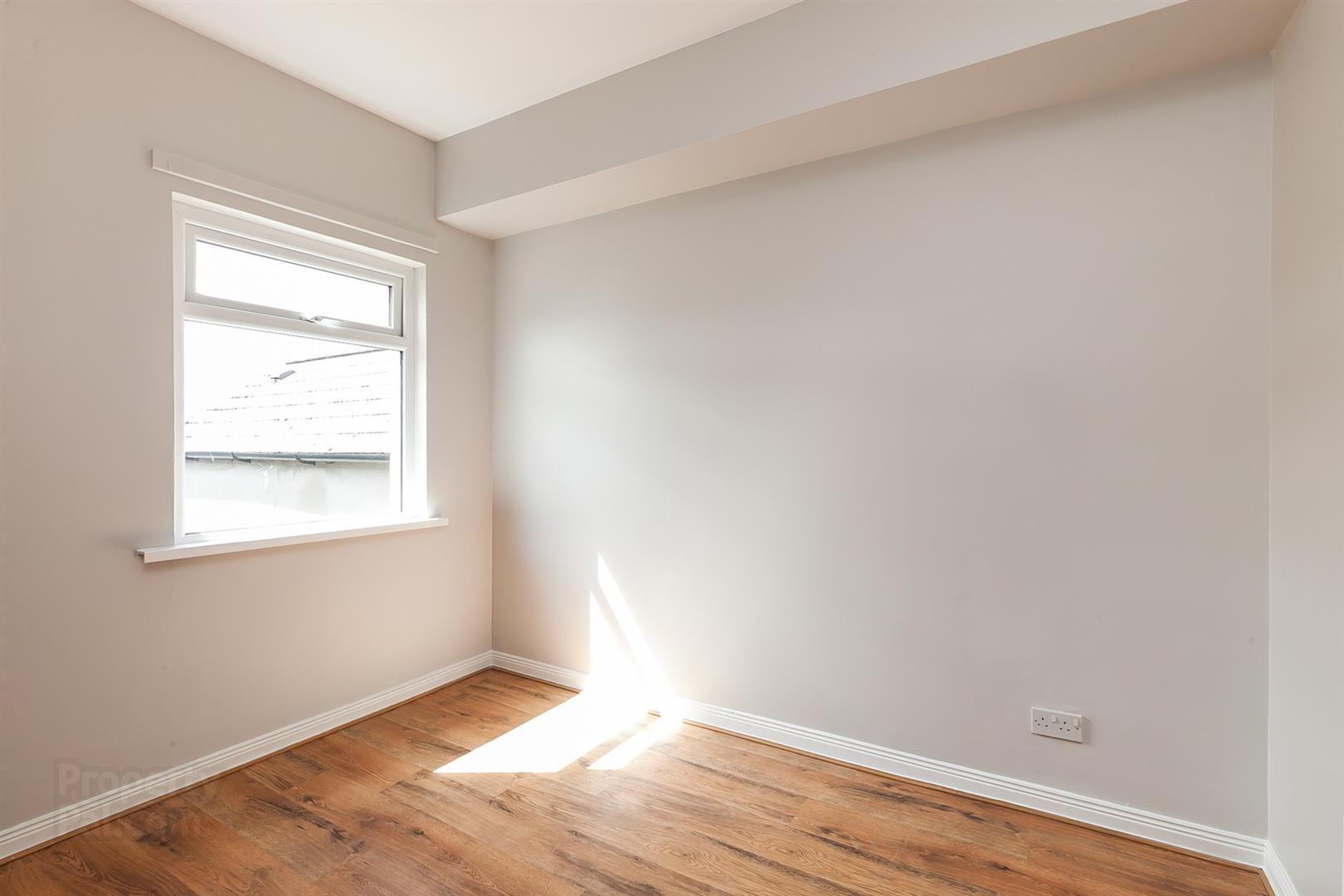 50b Eia Street 16 of 17