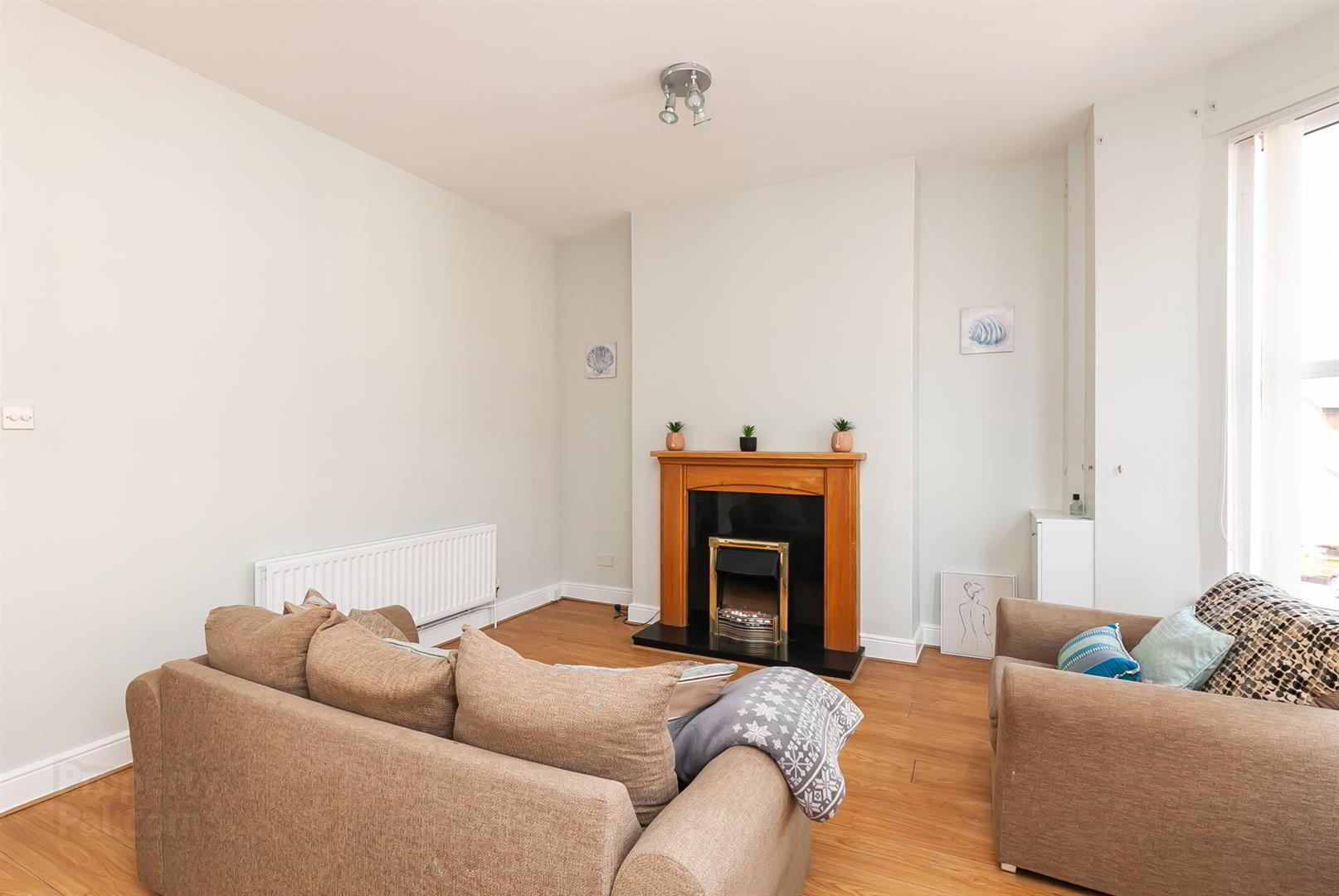 50b Eia Street 6 of 17