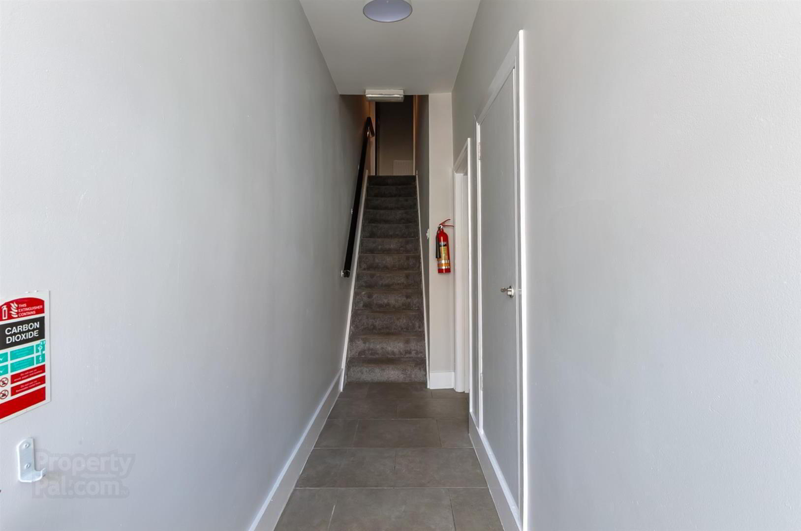 50a Eia Street 3 of 12