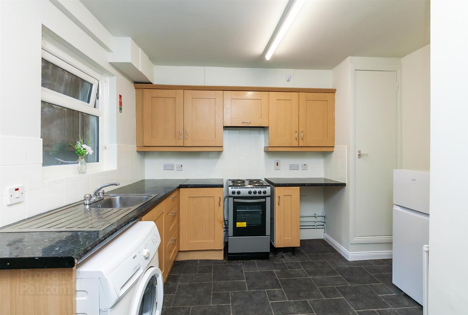 50a Eia Street 6 of 12