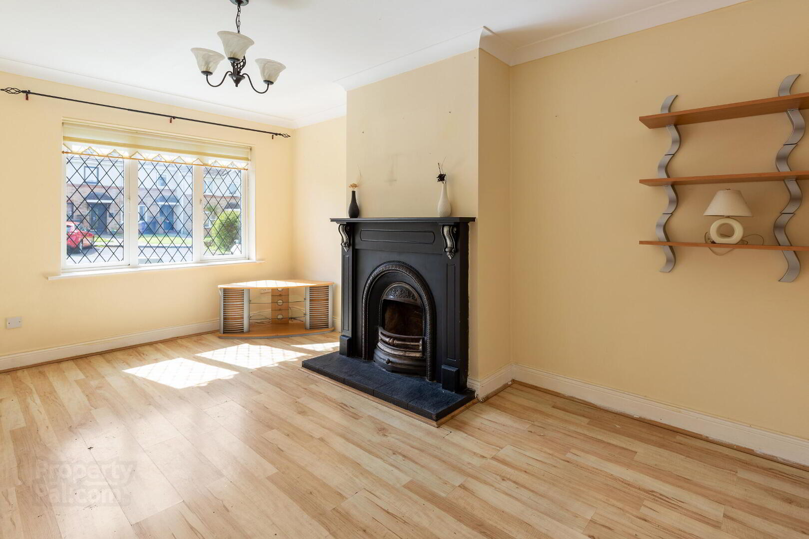 property description image
