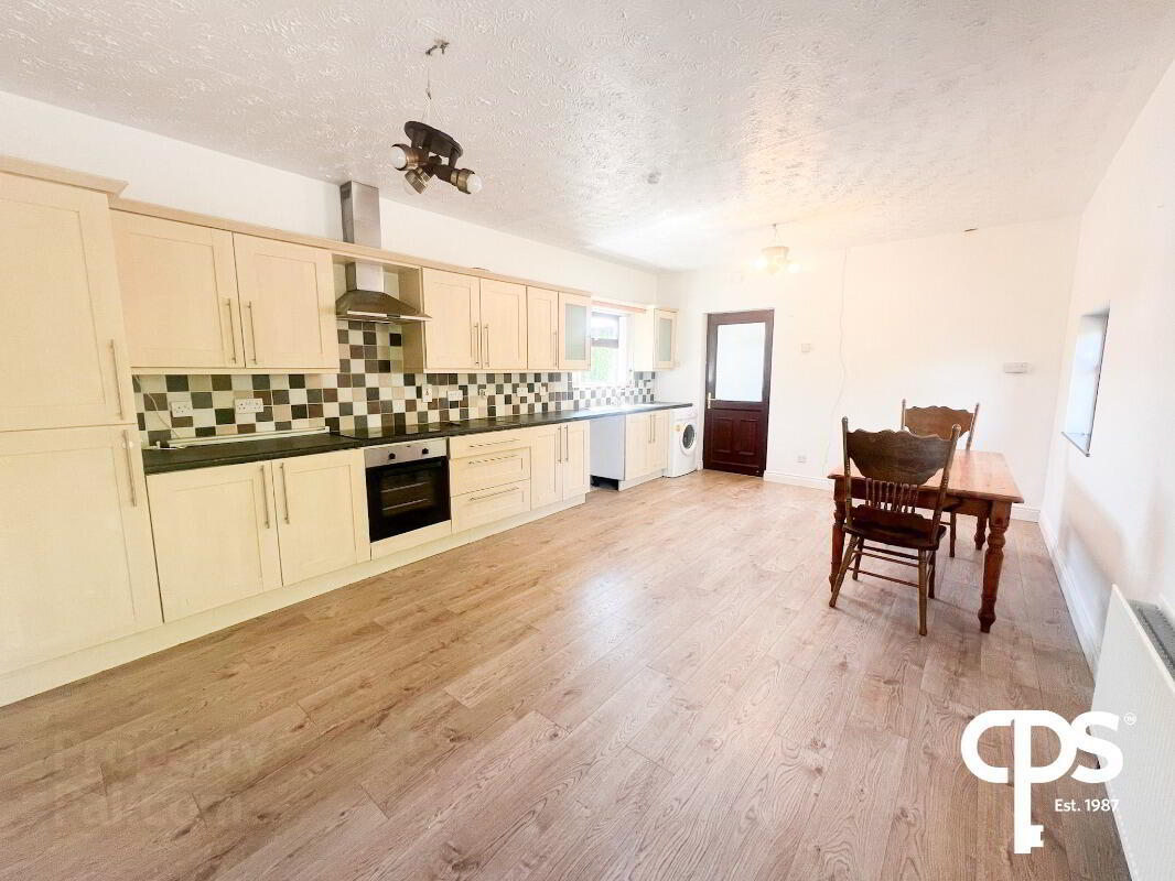 43 Cavanacaw Road 6 of 15