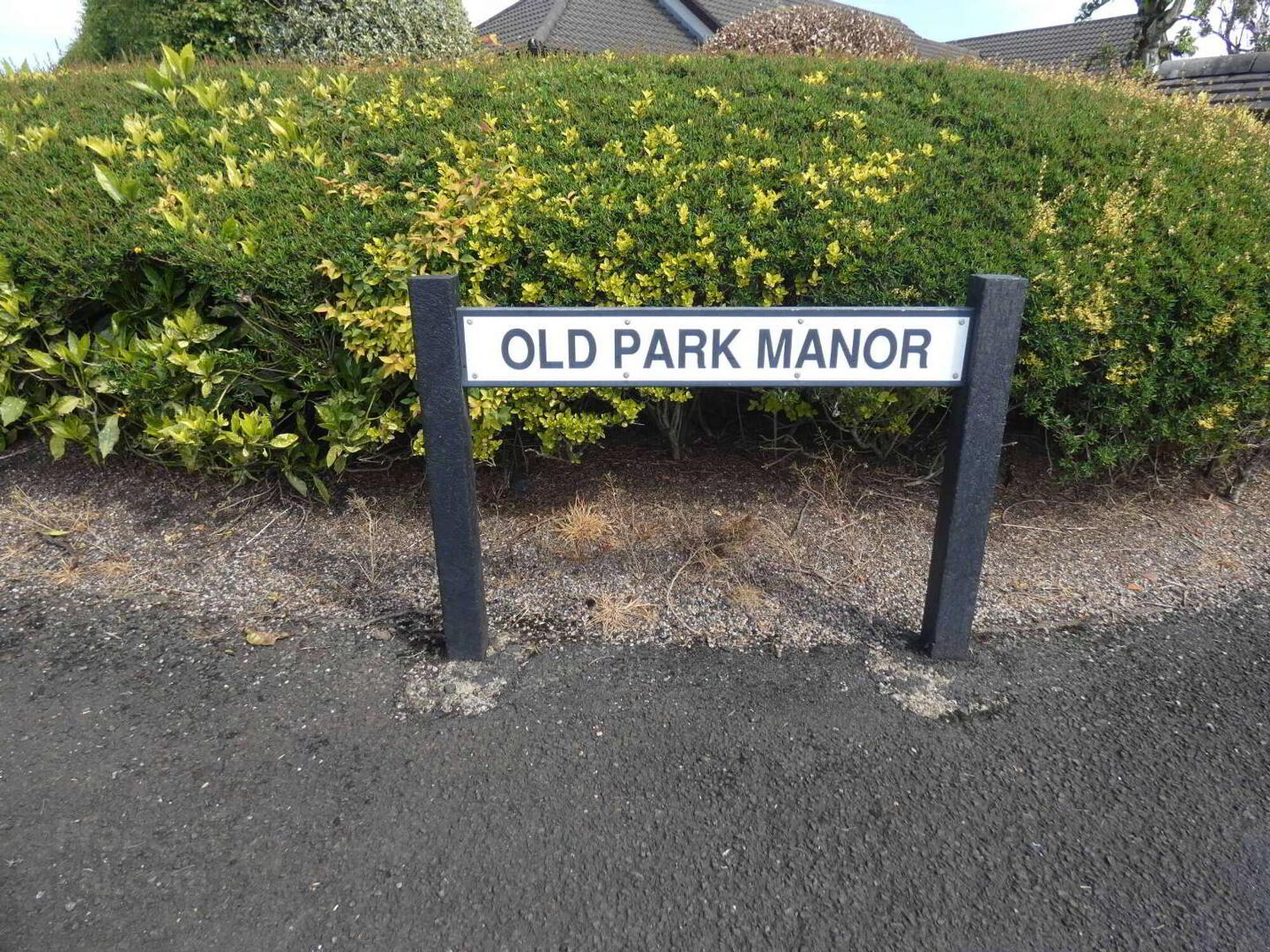 33 Old Park Manor 3 of 32