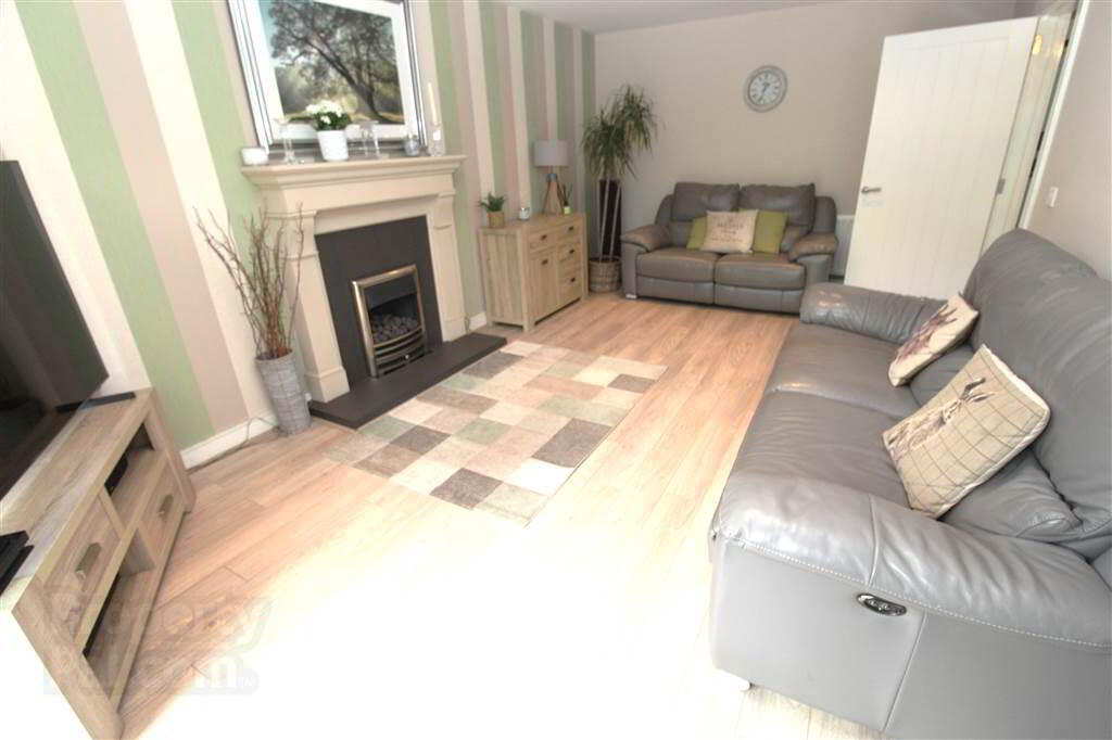 37 Millreagh Drive 6 of 30