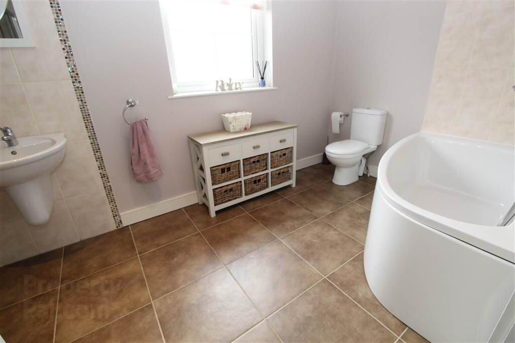 37 Millreagh Drive 23 of 30
