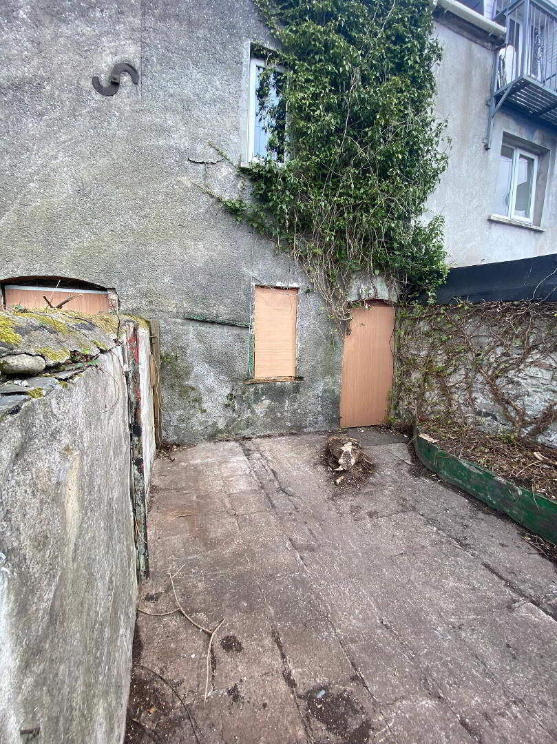 property description image
