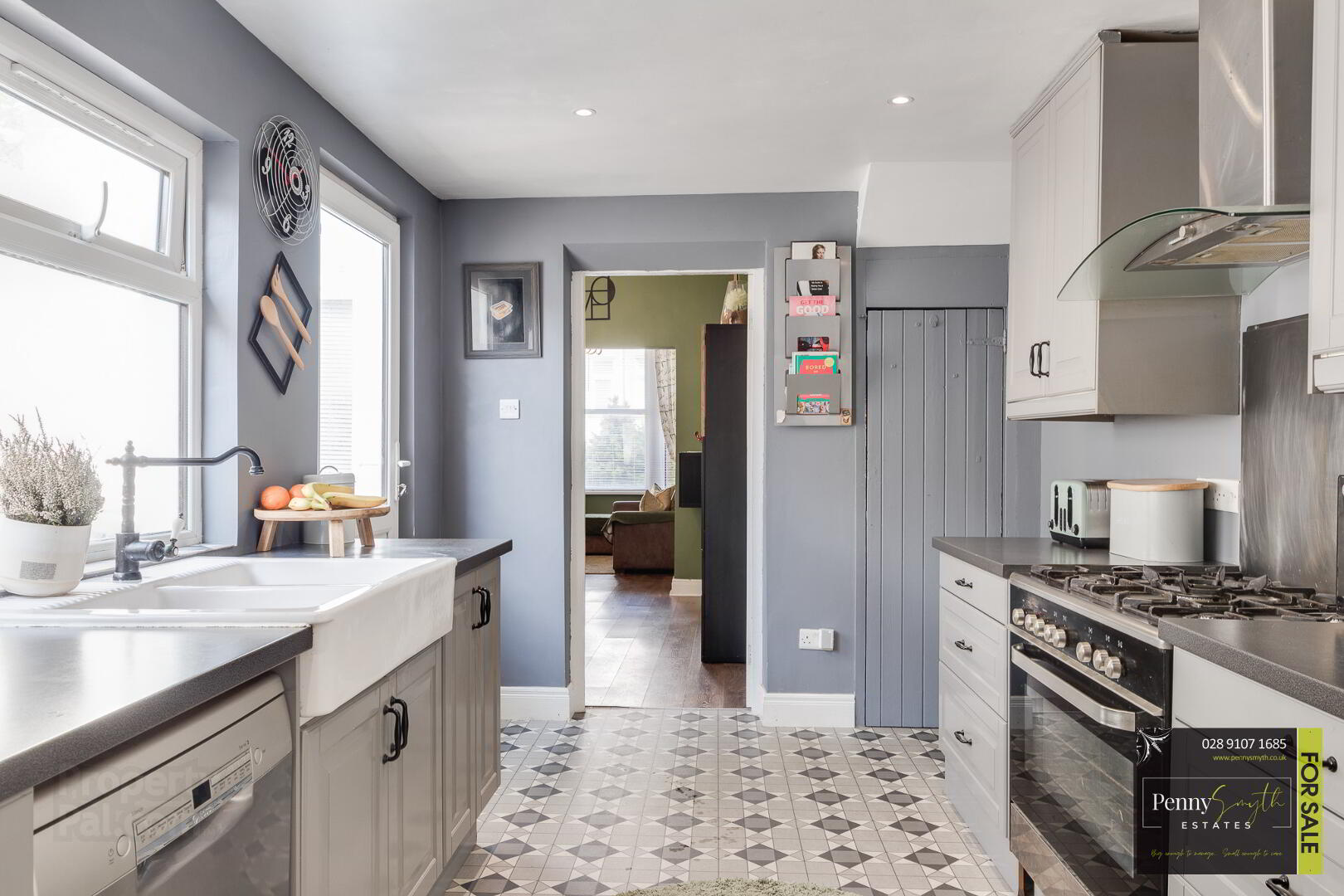 31 Dufferin Avenue 13 of 45