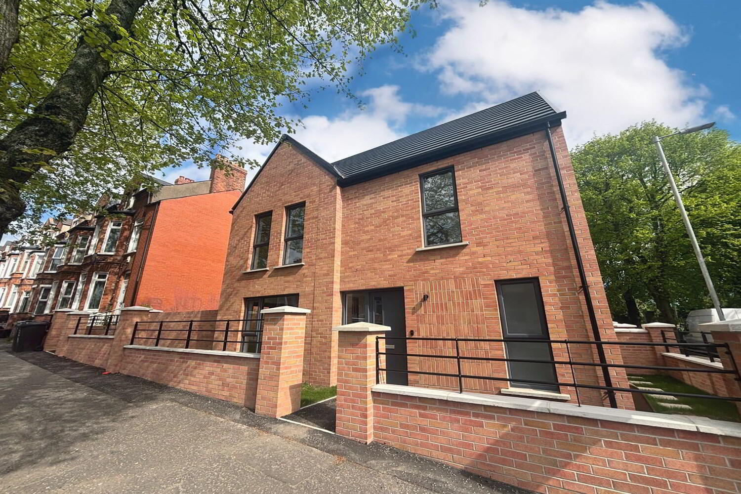 property description image
