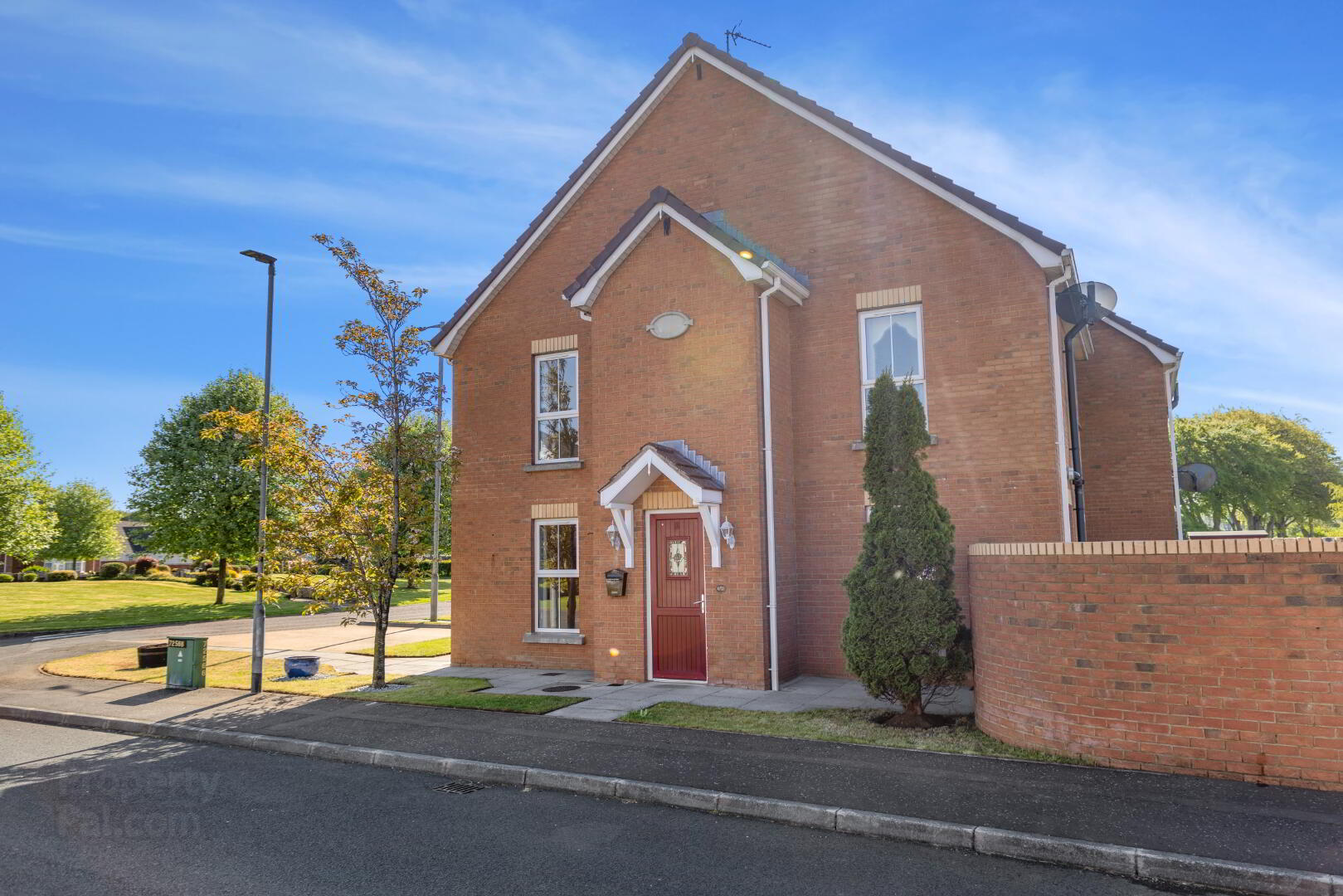 14 Rectory Fields 18 of 23