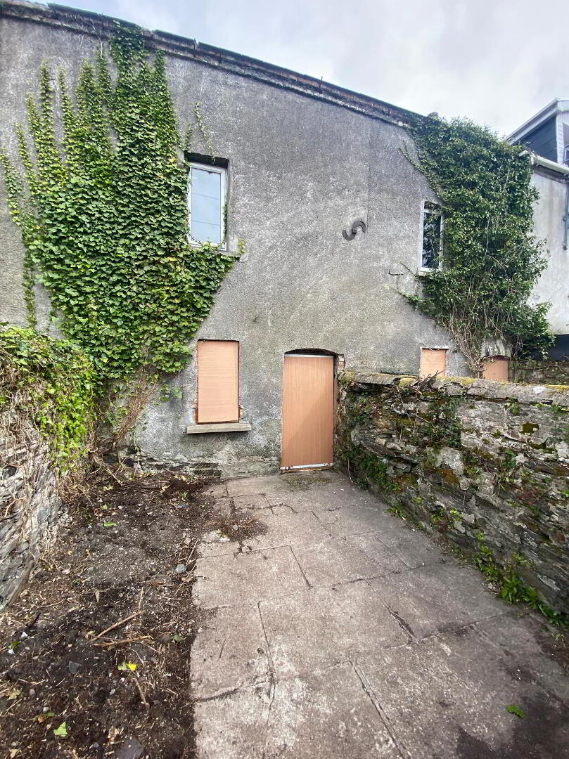 5, 6 & 7 Sion Row 11 of 19