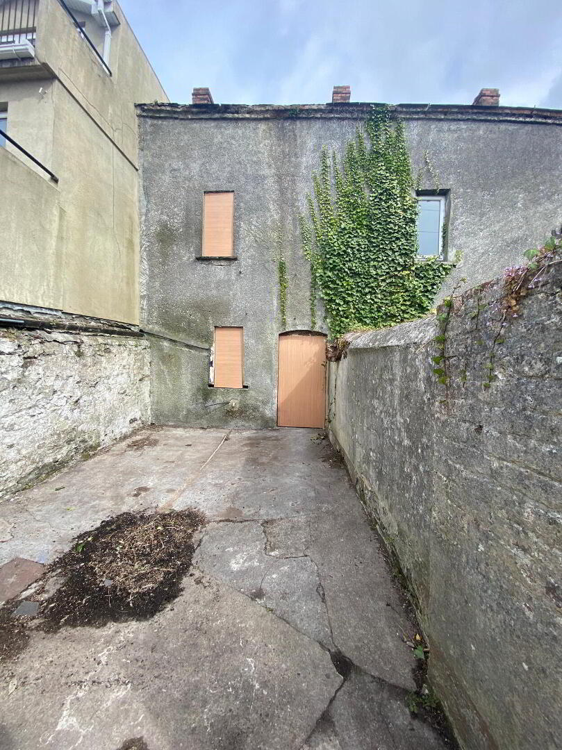 5, 6 & 7 Sion Row 5 of 19