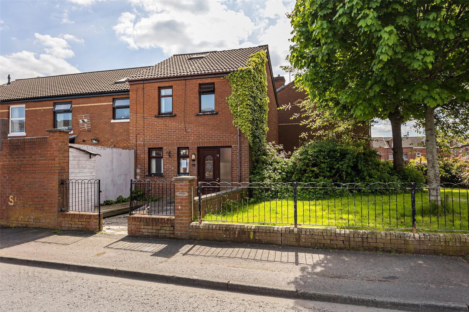 1 Mountforde Road 1 of 21