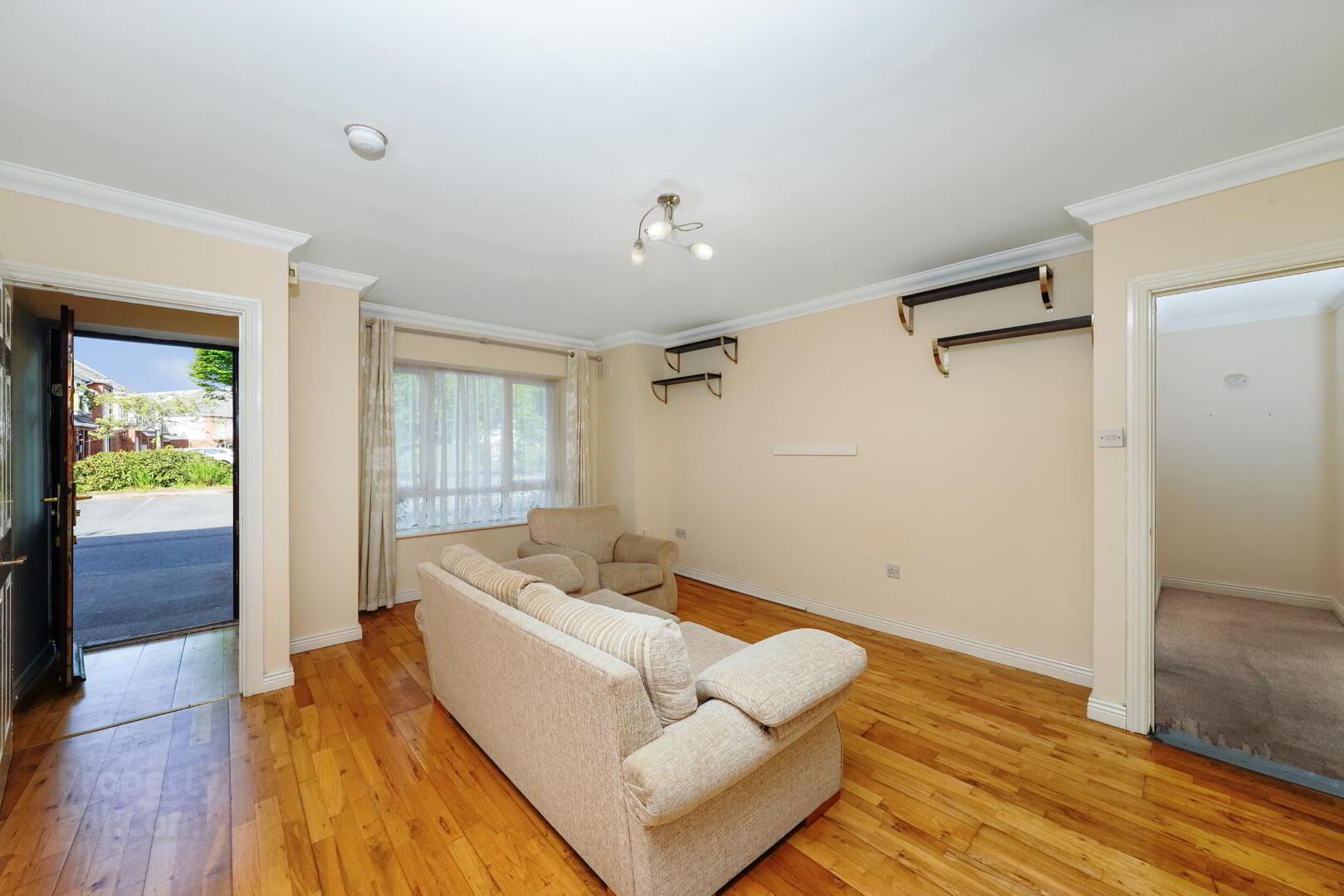 property description image