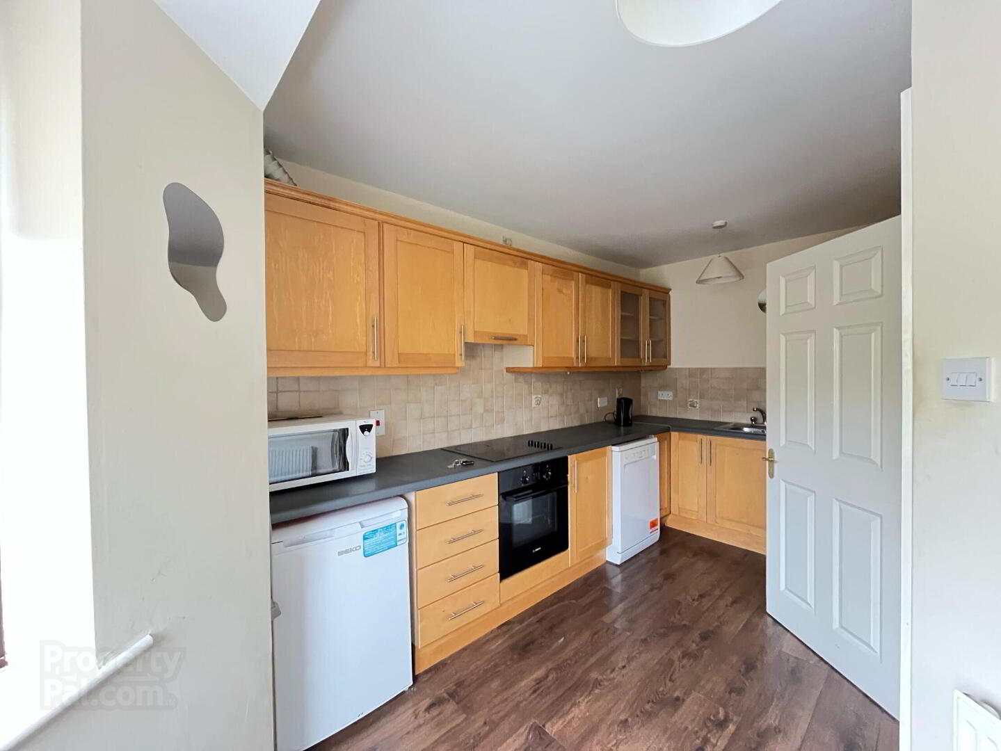 King Edward Court 3 of 14