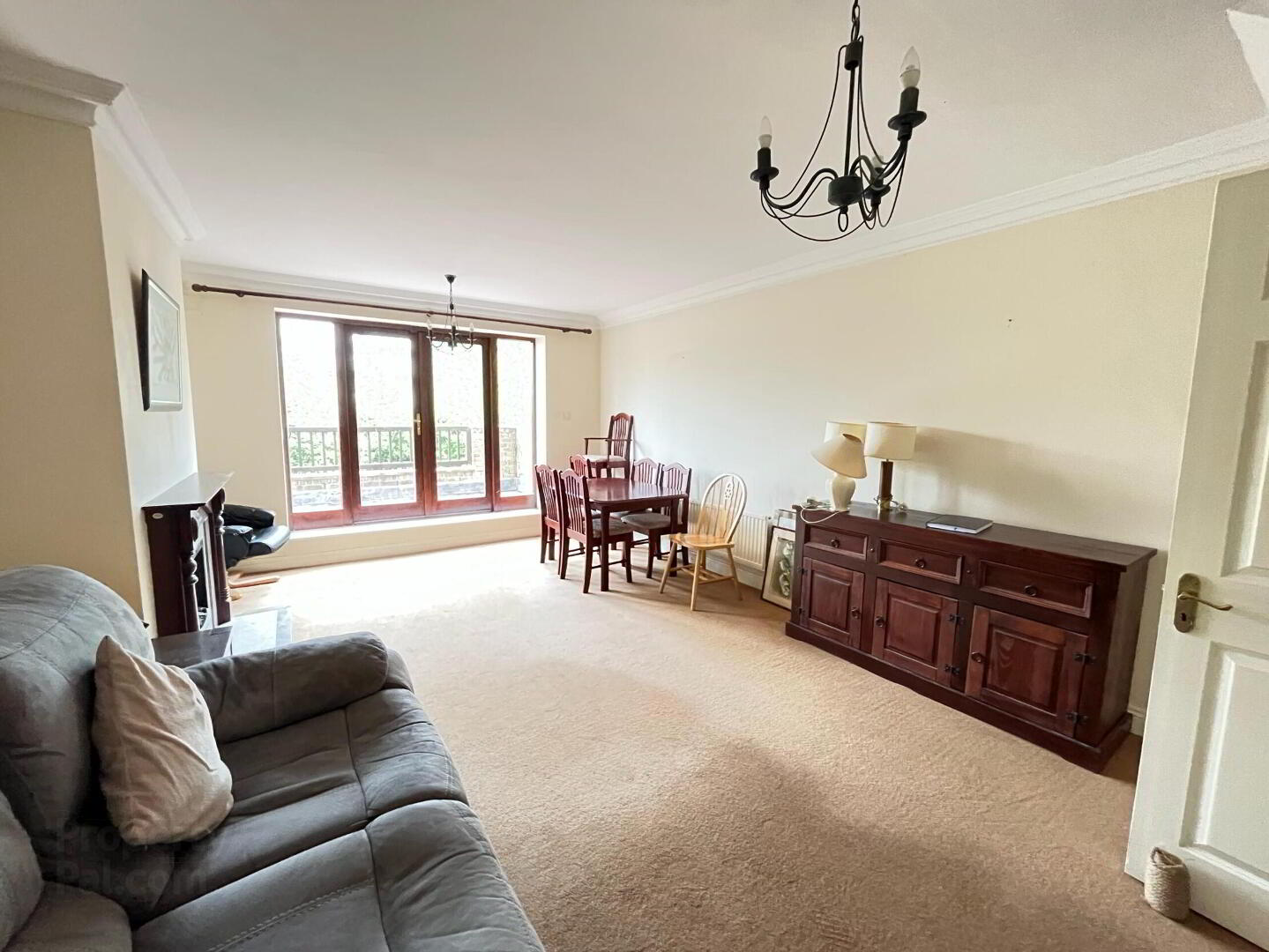 King Edward Court 4 of 14