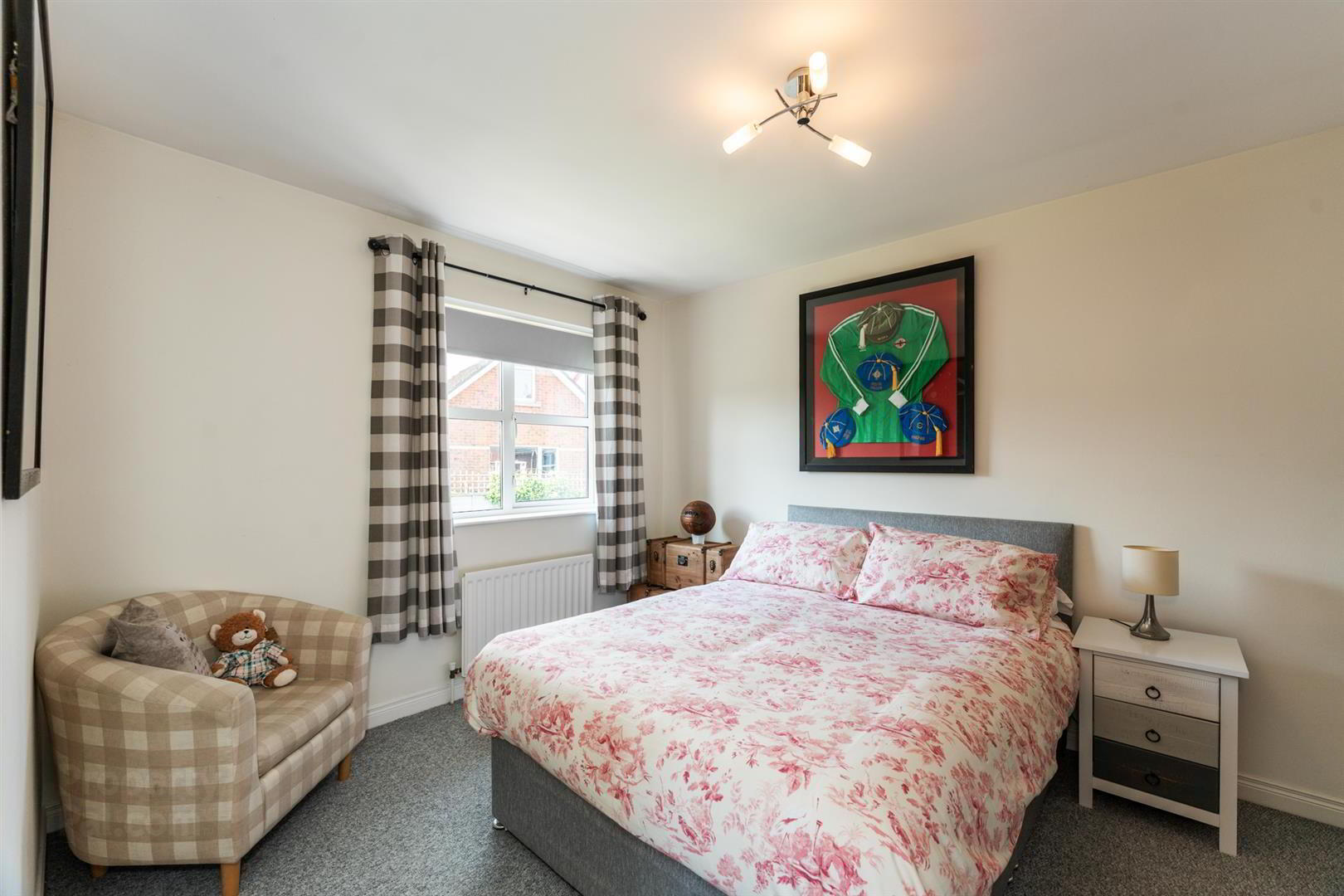 16 Whitethorn Mews 12 of 18