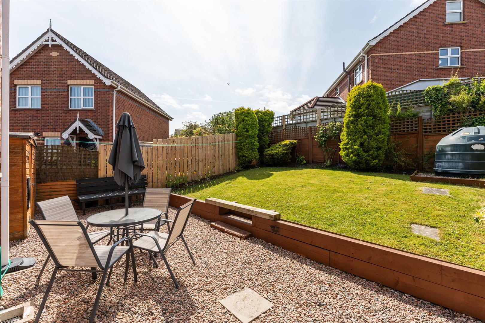 16 Whitethorn Mews 14 of 18