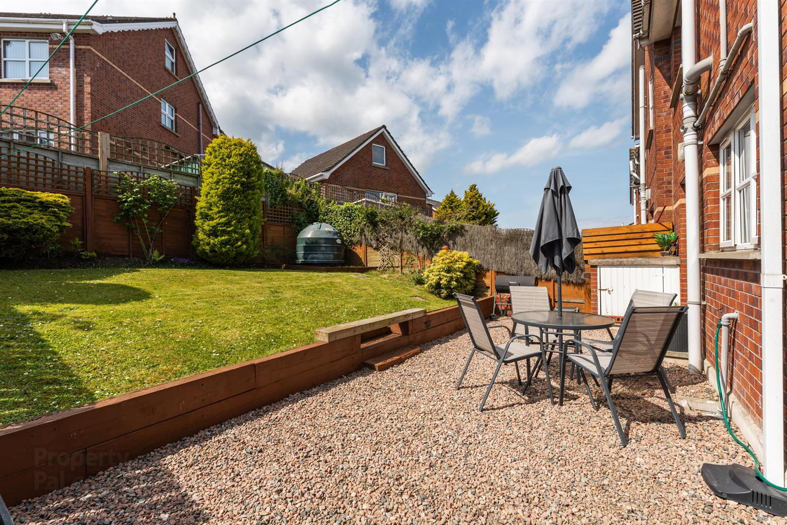 16 Whitethorn Mews 15 of 18
