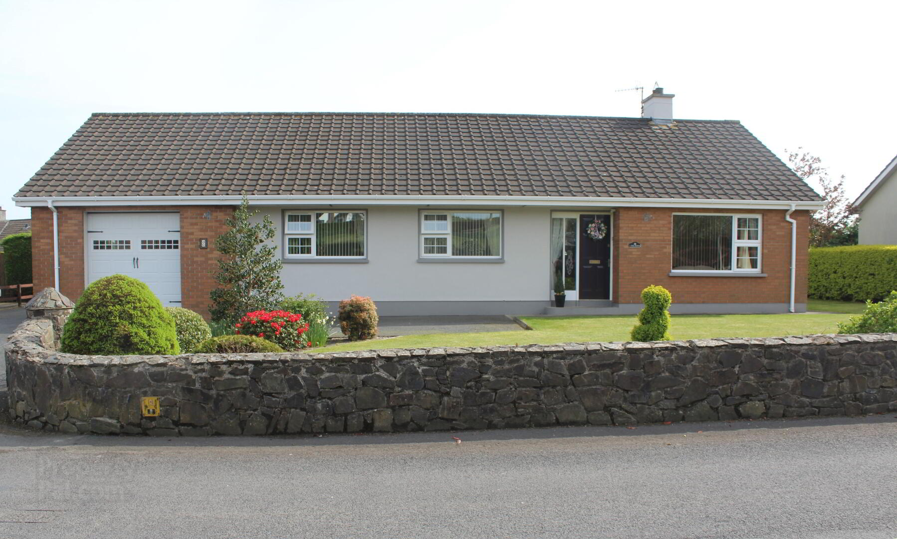 property description image