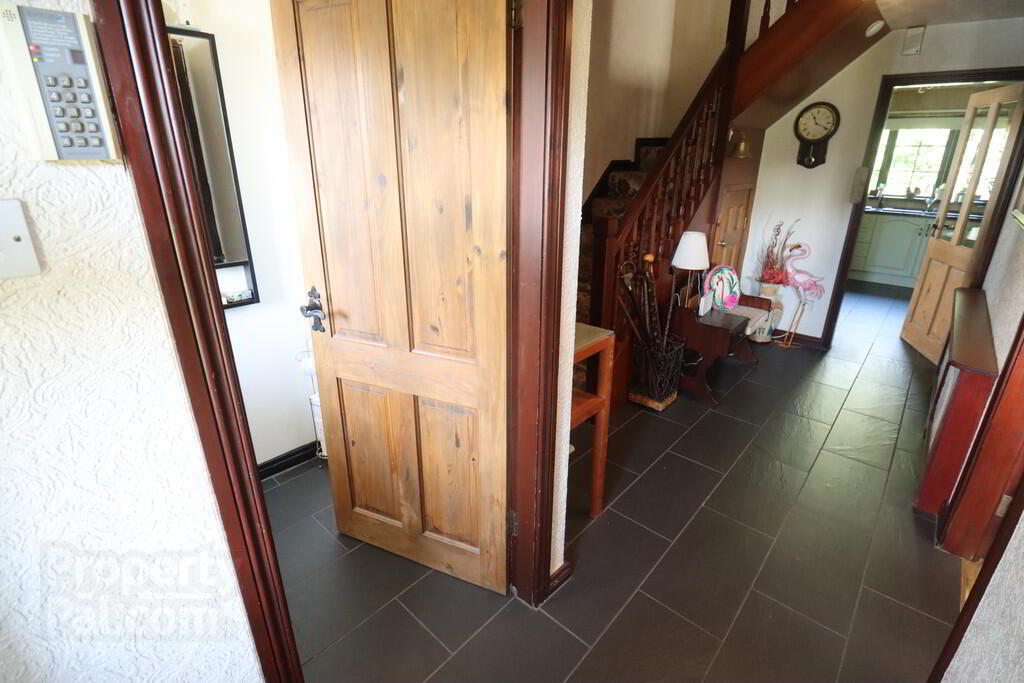 5 Glenburn Manor 13 of 33