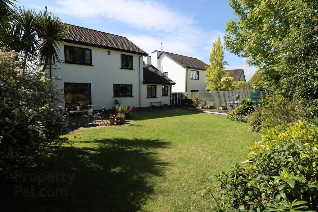 5 Glenburn Manor 32 of 33