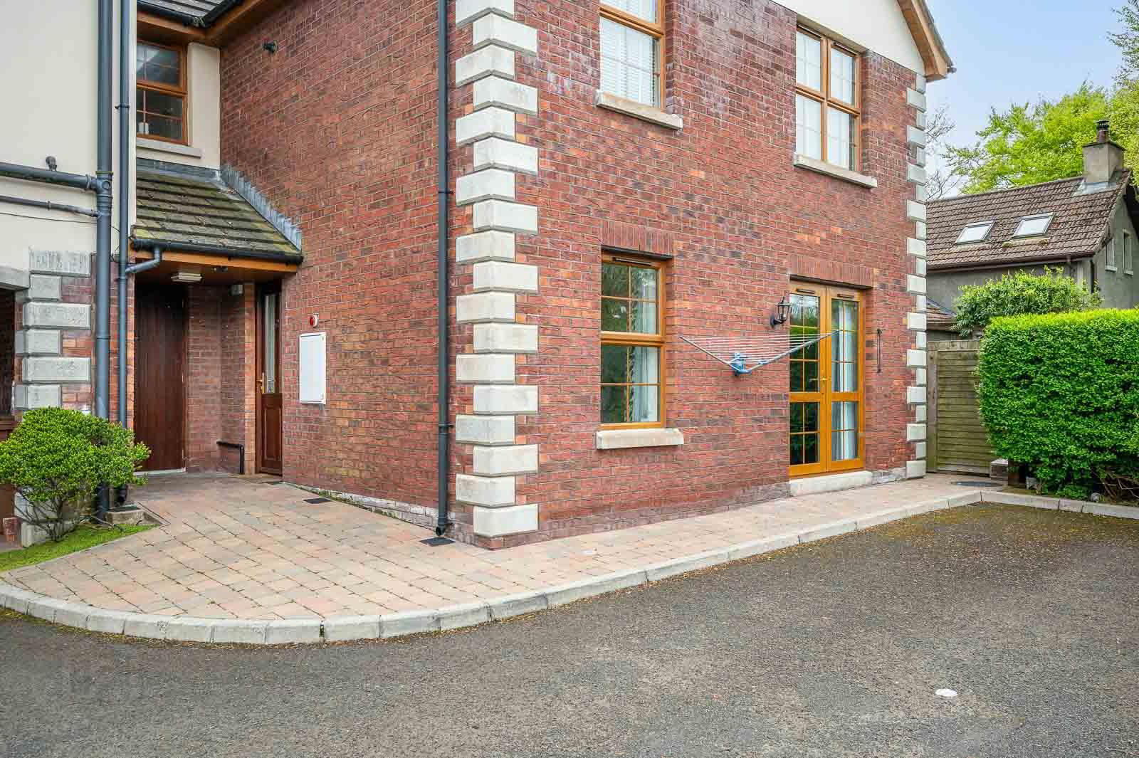 property description image