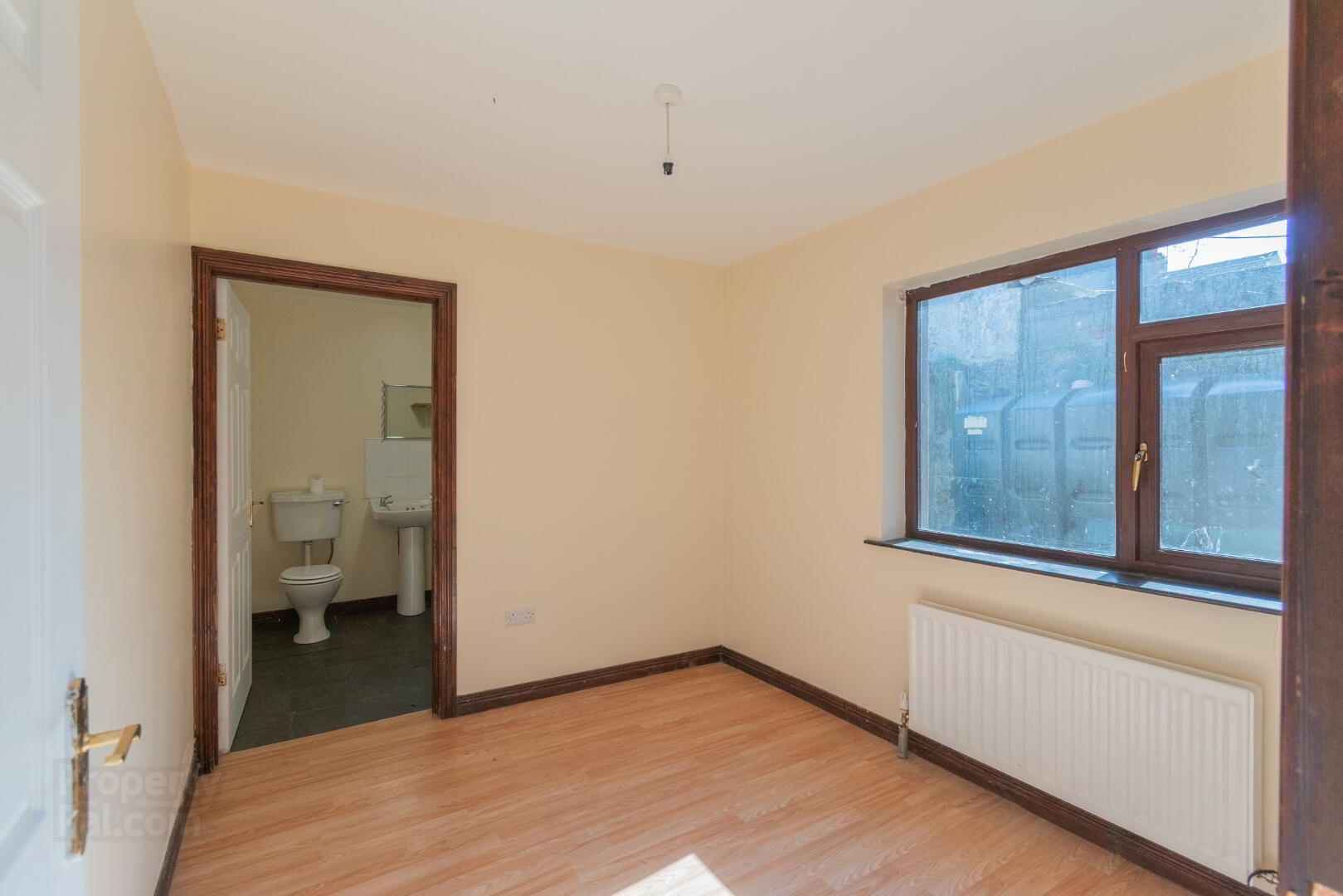 26 Moat Road 11 of 20