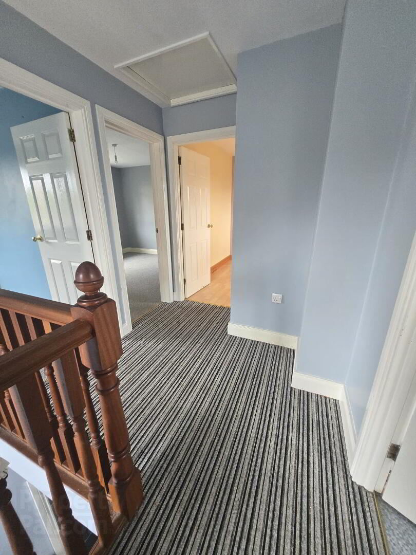 38 Demesne Crescent 18 of 20