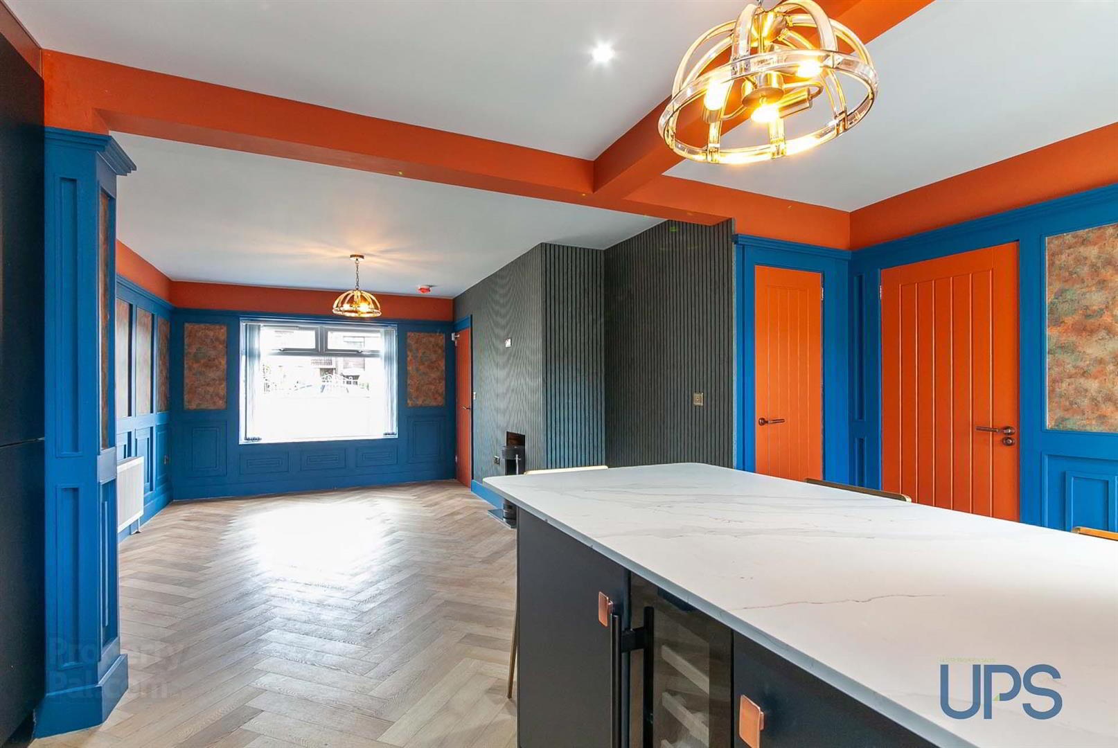 92 Ramoan Gardens 14 of 36