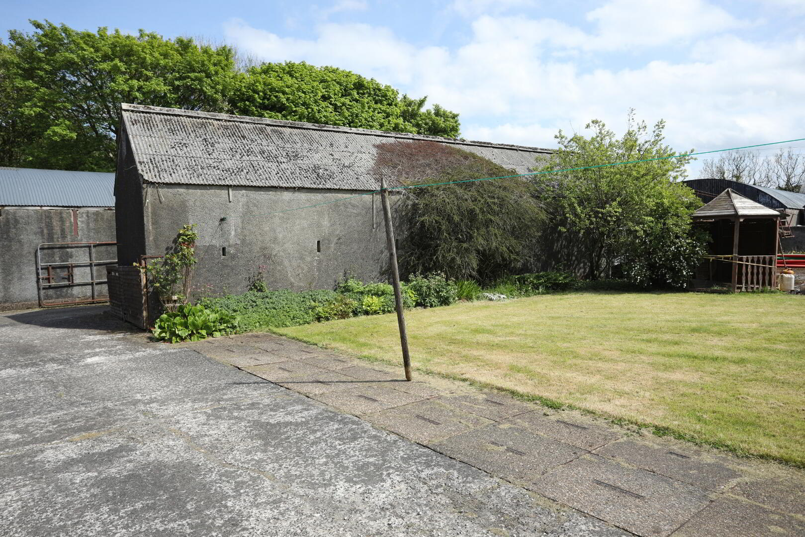 14 Carrowdoon Road 13 of 21