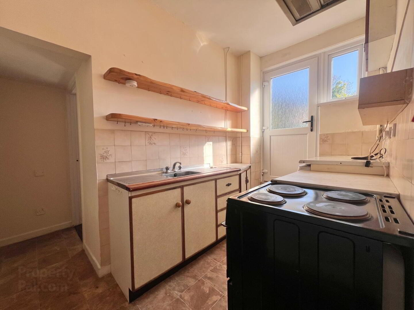 83 Cloverhill Road 9 of 17