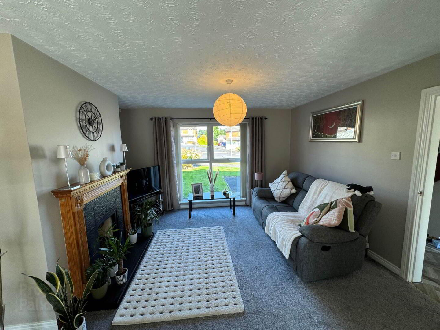property description image