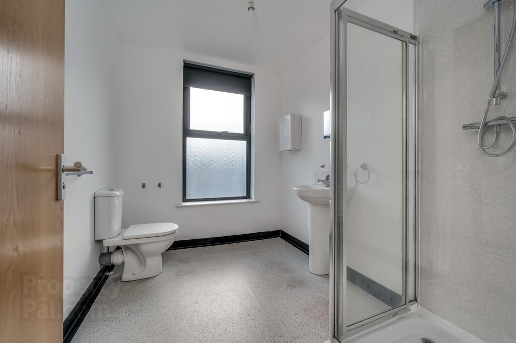Flat 2, 1 Sandhurst Road 9 of 9