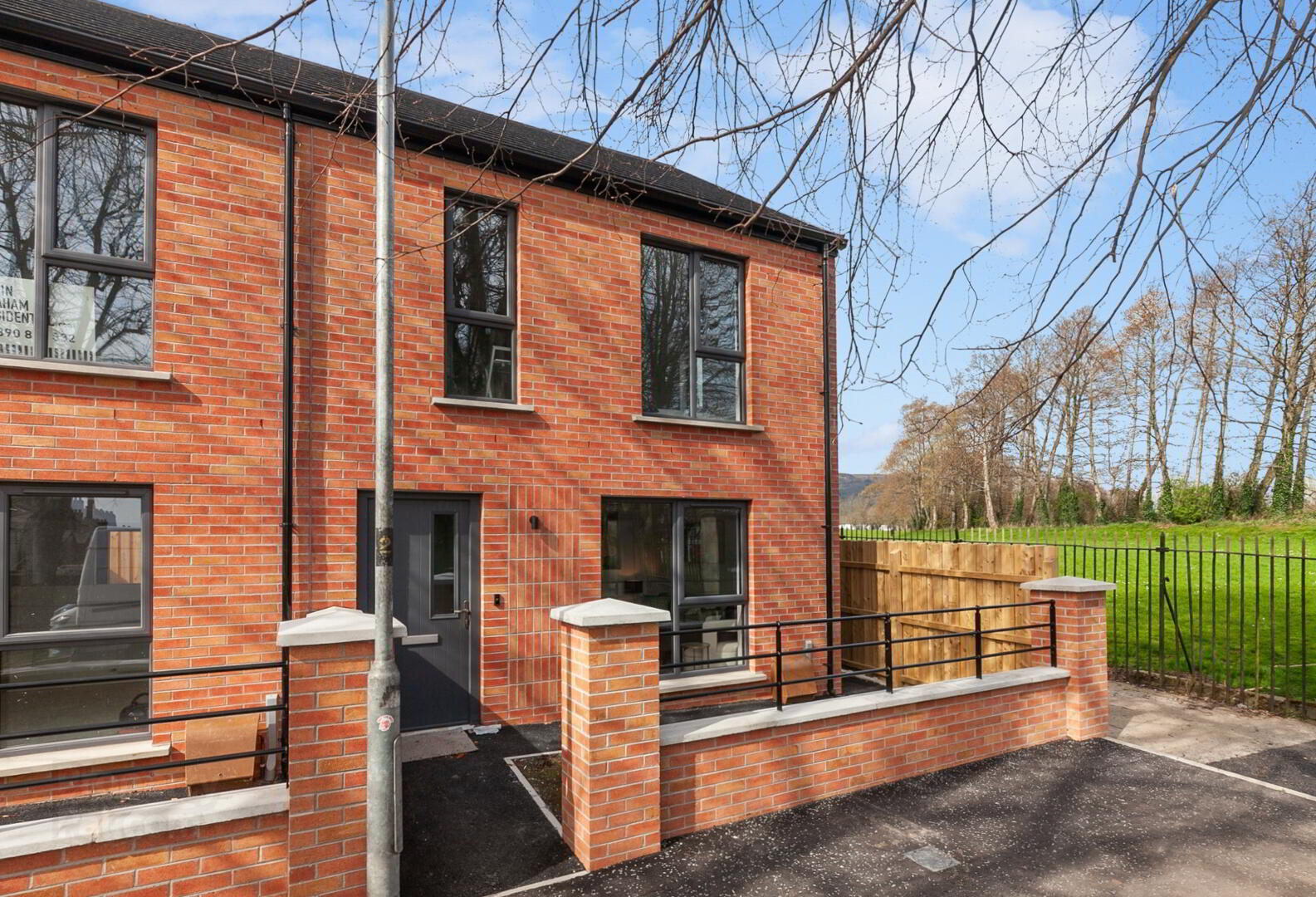 property description image