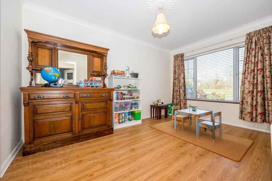 23 Meadowbank Hill 7 of 20