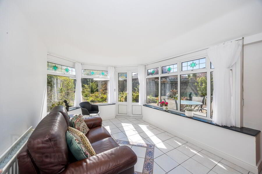 23 Meadowbank Hill 8 of 20