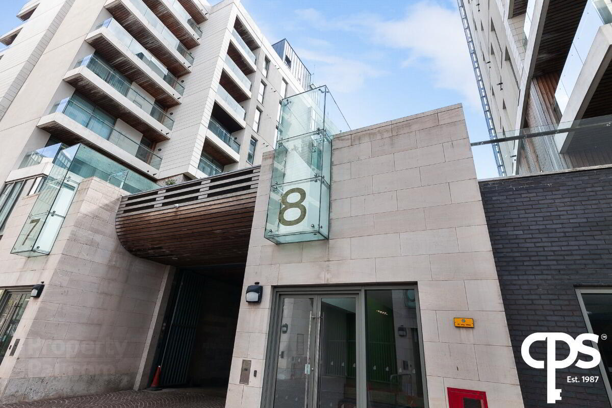 8.21 The Arc Apartments 3 of 18