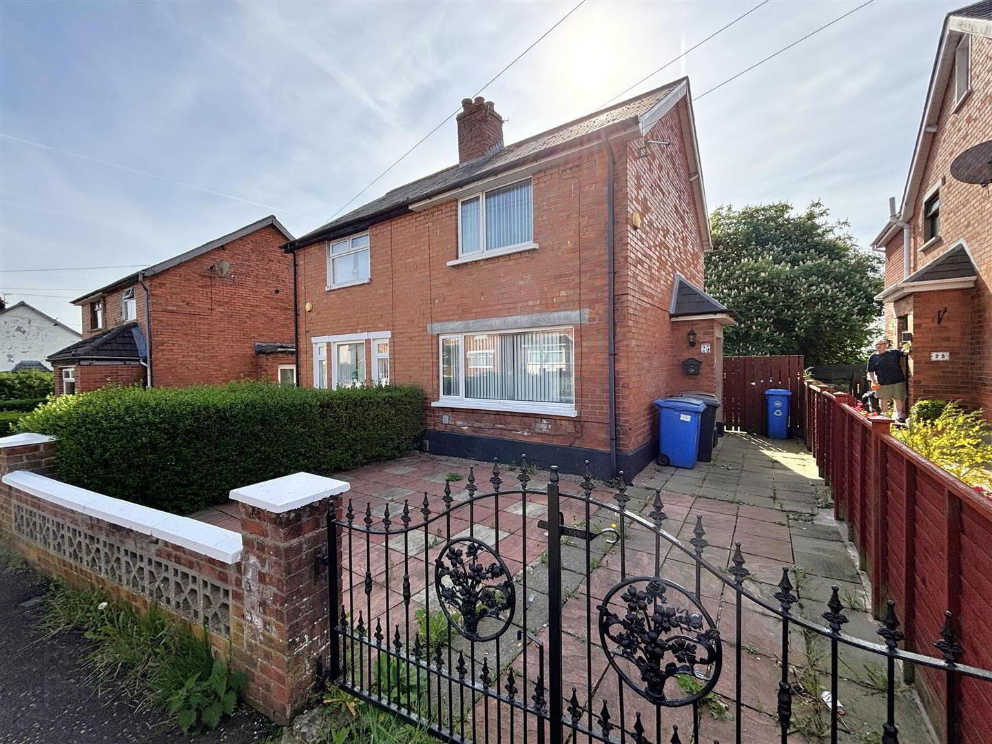 property description image