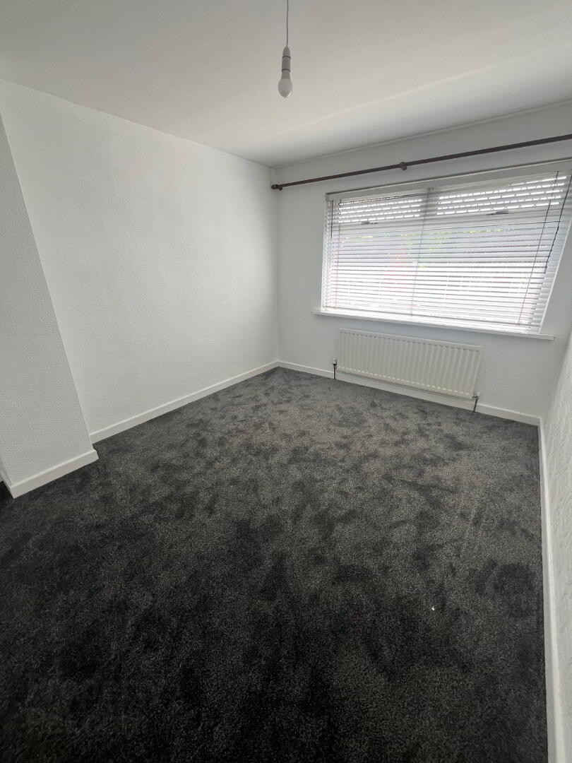 12 Jellicoe Drive 8 of 12