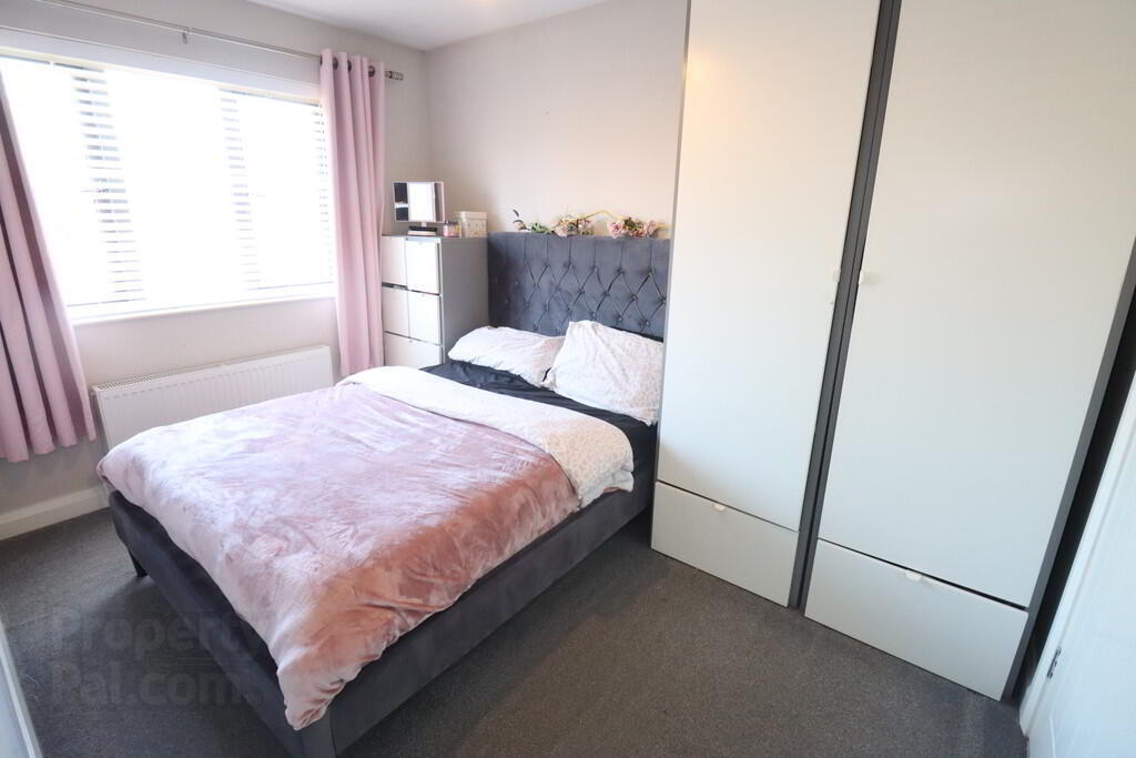 19 Glenwell Mews 9 of 18