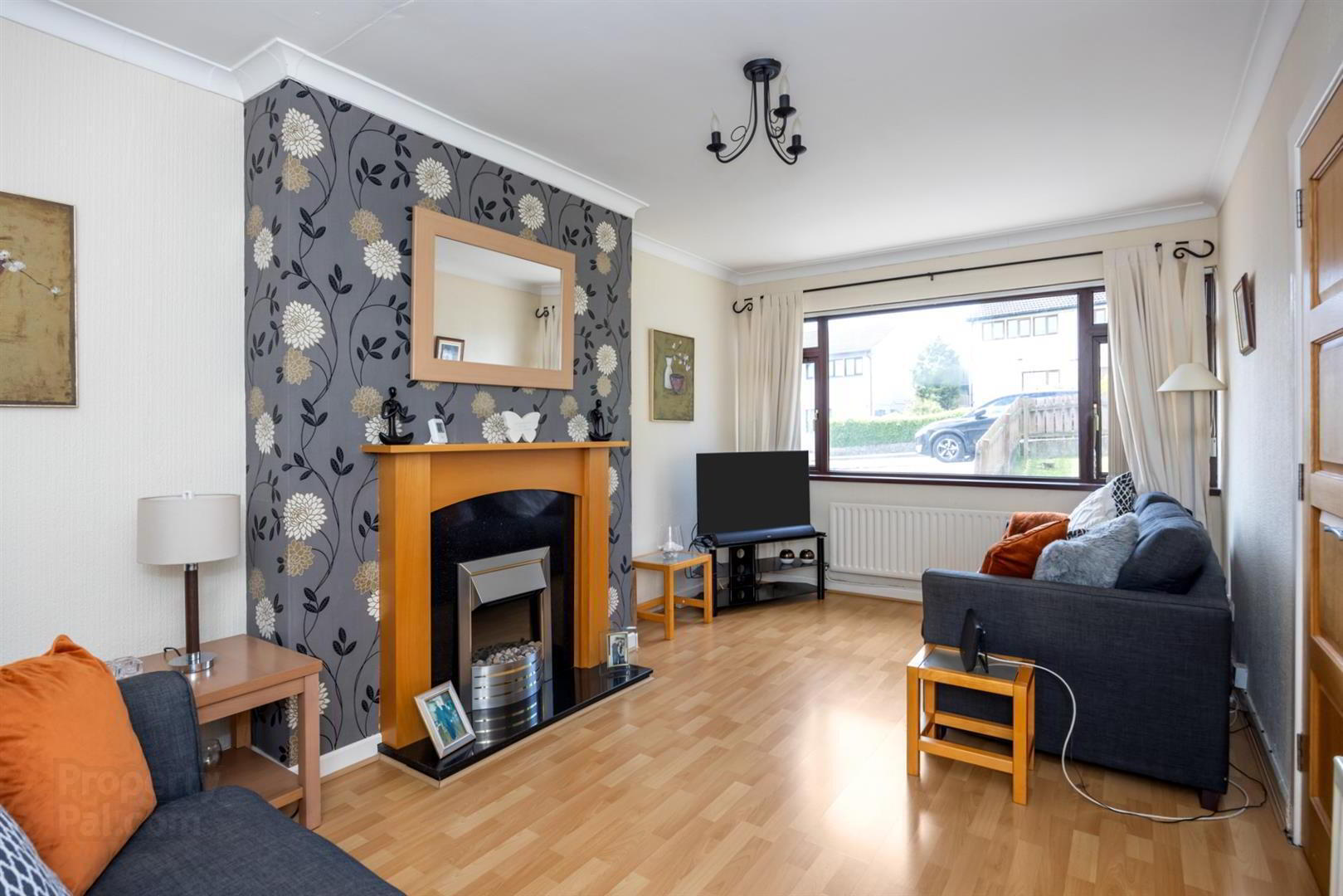 5 Sunninghill Gardens 4 of 16