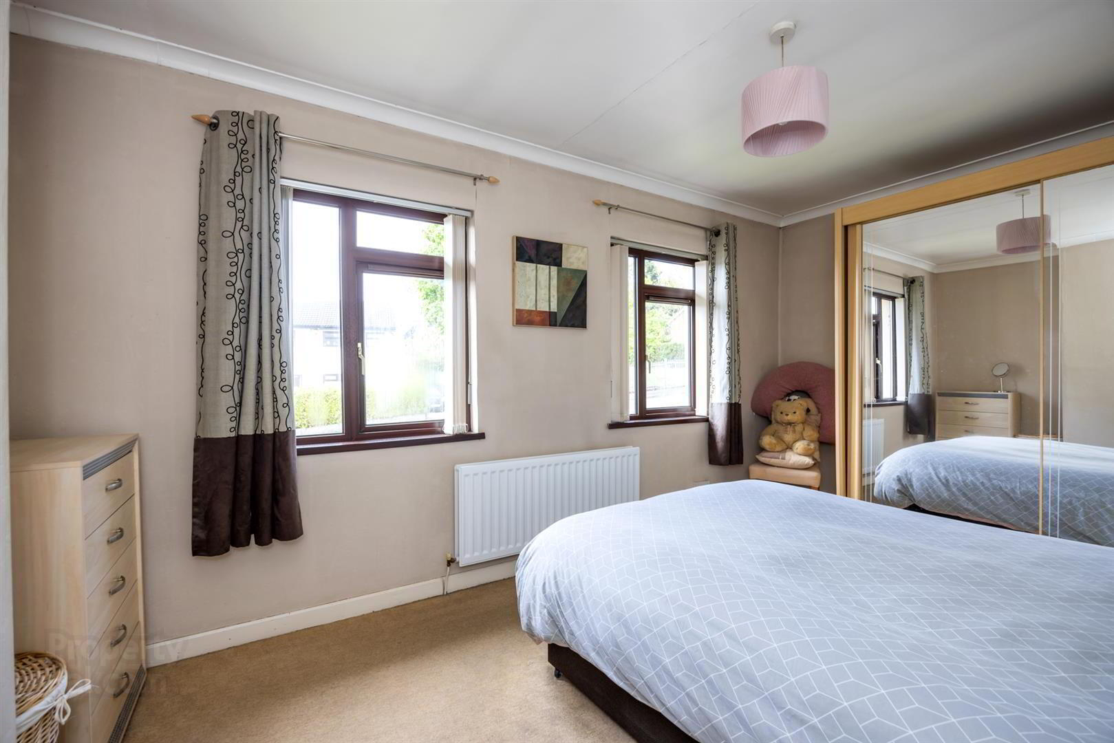 5 Sunninghill Gardens 10 of 16