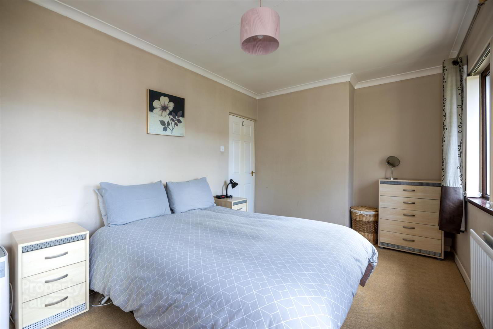 5 Sunninghill Gardens 11 of 16